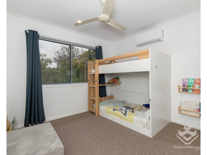 20/1 Belongil Street, Pacific Pines QLD 4211