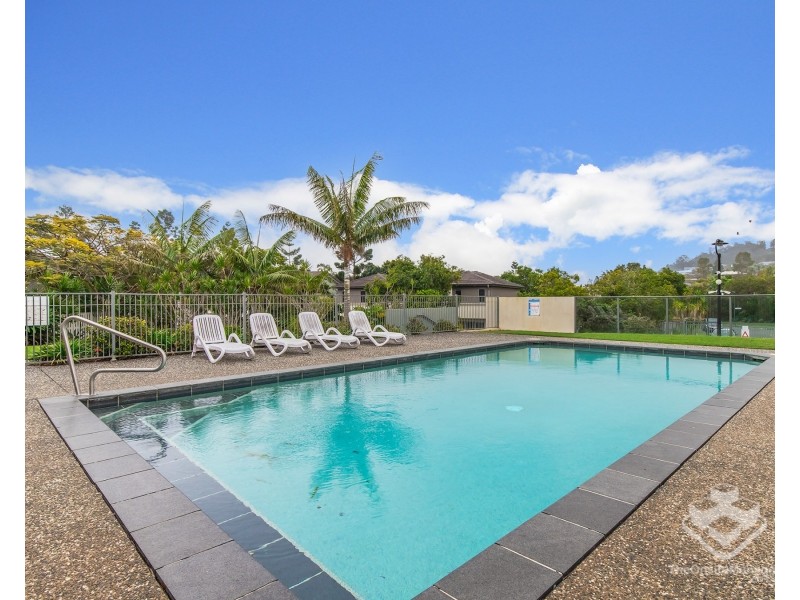 20/1 Belongil Street, Pacific Pines QLD 4211