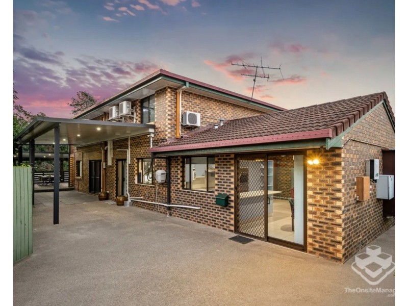 8 Bridgnorth Street, Carindale QLD 4152