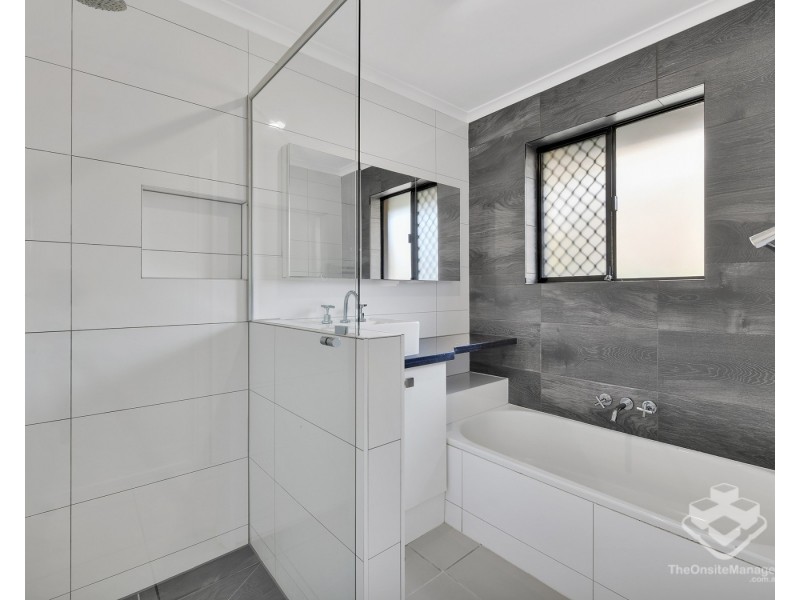 18 Megan Street, Camira QLD 4300