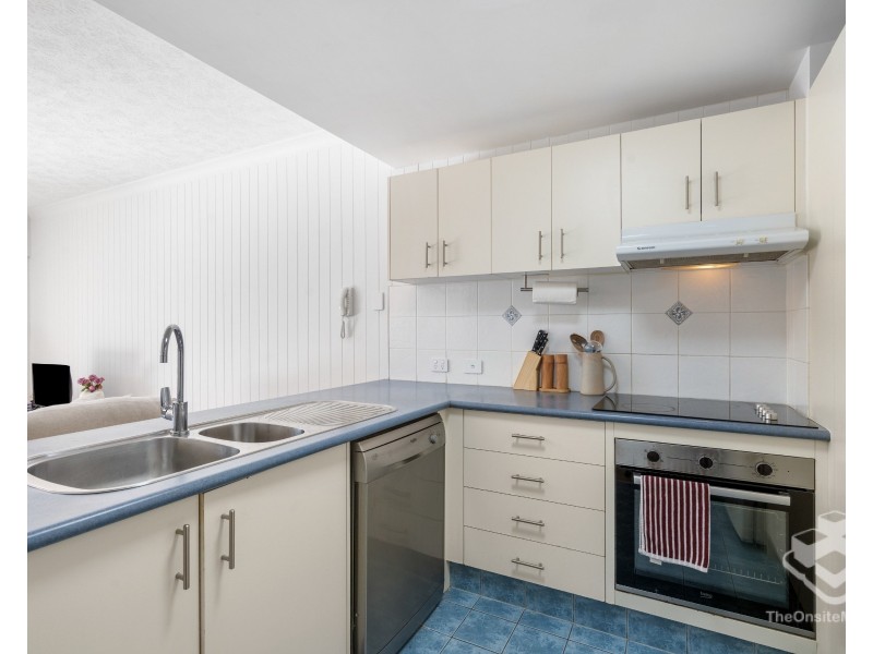 ID:21193708/30 Burra Street, Surfers Paradise QLD 4217