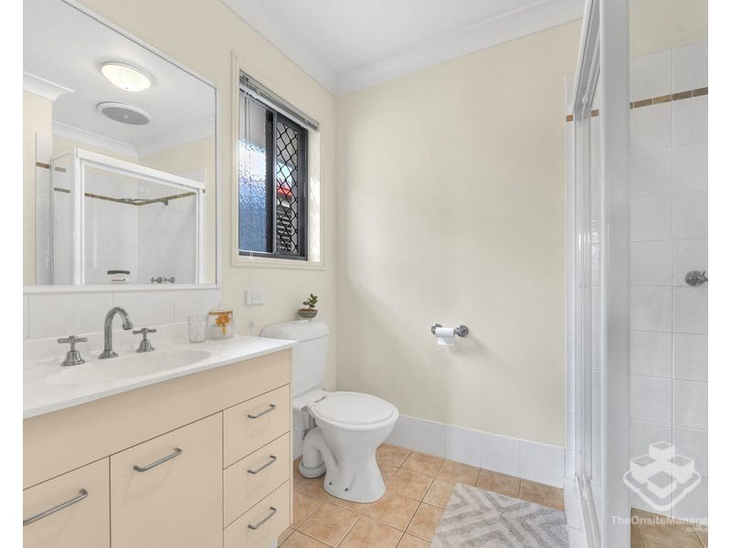 ID:21193723/300 Cliveden Avenue, Corinda QLD 4075