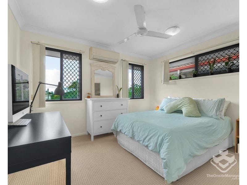 ID:21193723/300 Cliveden Avenue, Corinda QLD 4075