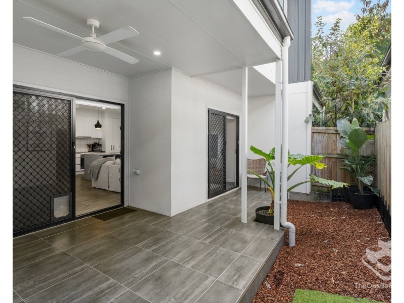 ID:21193733/33 Henderson Road, Everton Hills QLD 4053