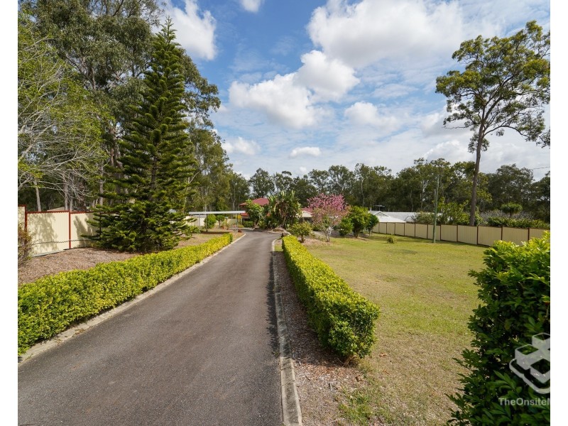 56-58 Sheriff St, Forestdale QLD 4118