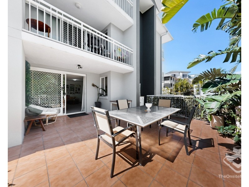 6/37 Mawarra Street, Chevron Island QLD 4217