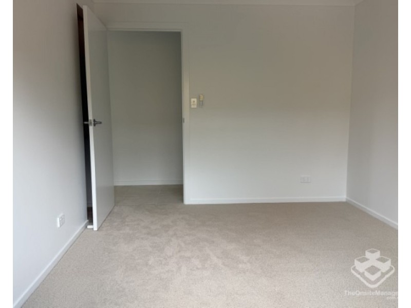 18 Evi Circuit, Pialba QLD 4655