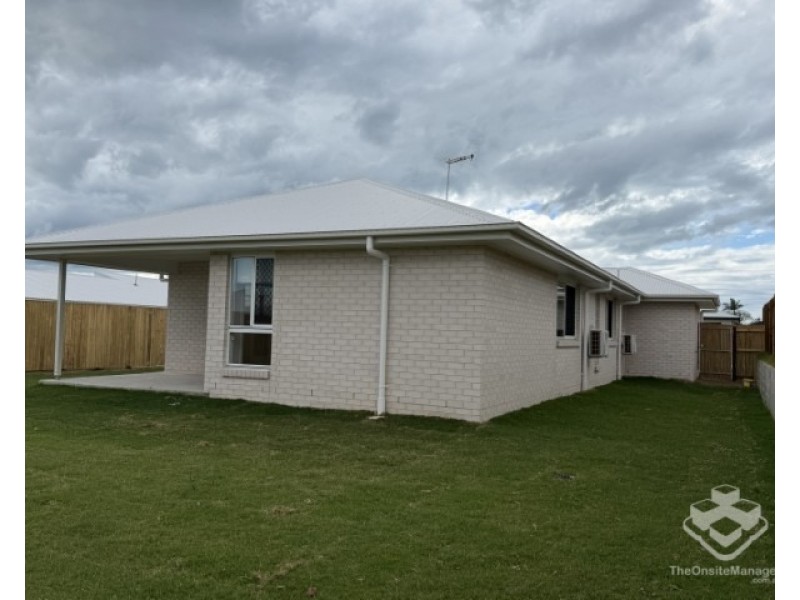 18 Evi Circuit, Pialba QLD 4655