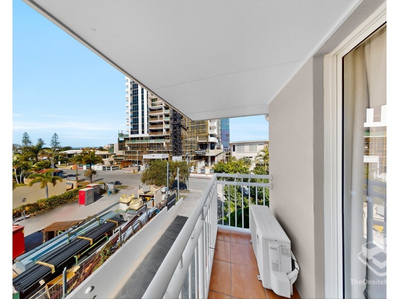 20/37 Mawarra Street, Chevron Island QLD 4217