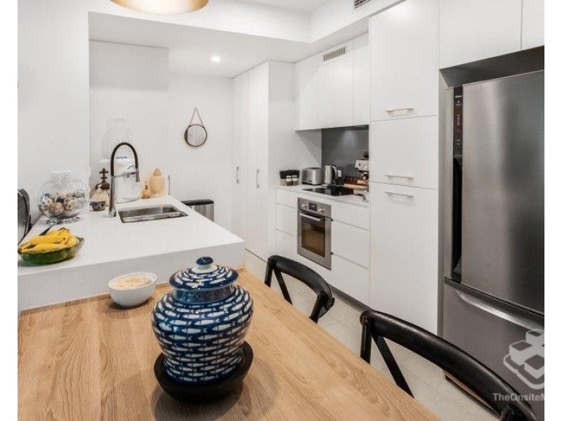 2208/30 Johnston Street, Bulimba QLD 4171