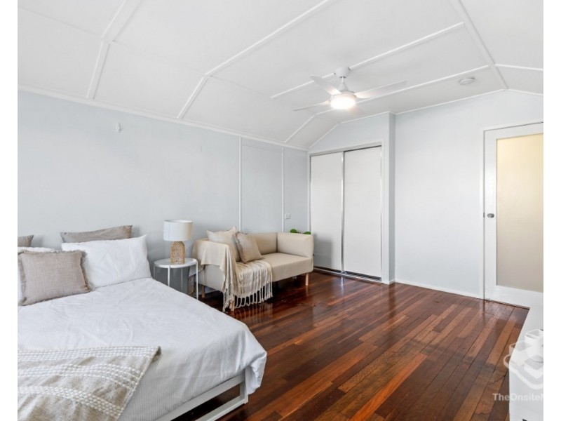 ID:21194113/49 Bideford Street, Torquay QLD 4655