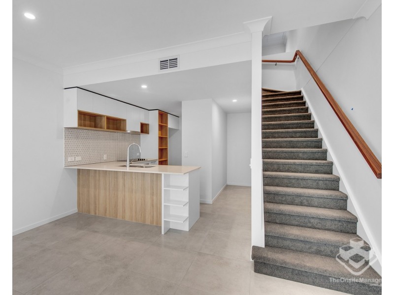 ID:21194118/1141 South Pine Road, Arana Hills QLD 4054