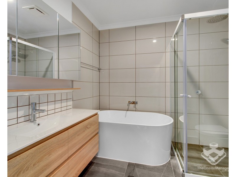 ID:21194118/1141 South Pine Road, Arana Hills QLD 4054