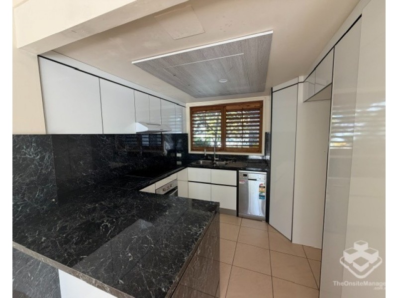 44/3 Arundel Drive, Arundel QLD 4214
