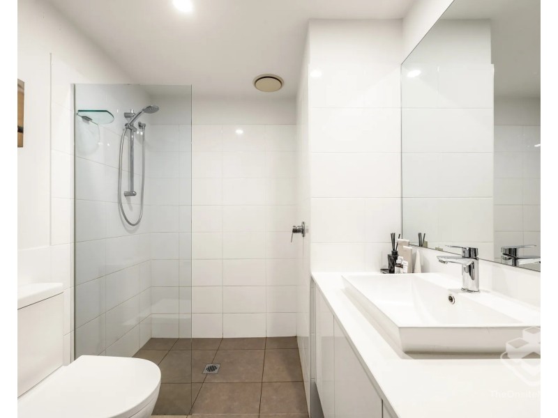 ID:21194283/1-7 Waterford Court, Bundall QLD 4217