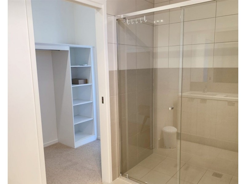 ID:21194293/3031 The Boulevard, Carrara QLD 4211