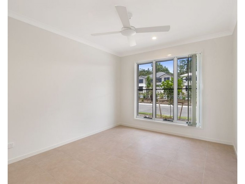 132/370 Gainsborough Drive, Pimpama QLD 4209