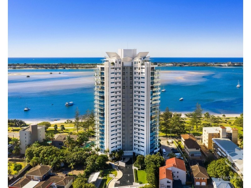 ID:21194303/230 Marine Parade, Labrador QLD 4215