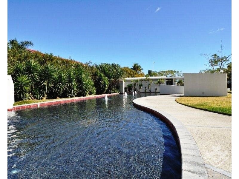 ID:21194303/230 Marine Parade, Labrador QLD 4215