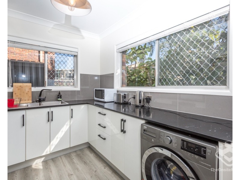 1/46 Railway Street, Southport QLD 4215