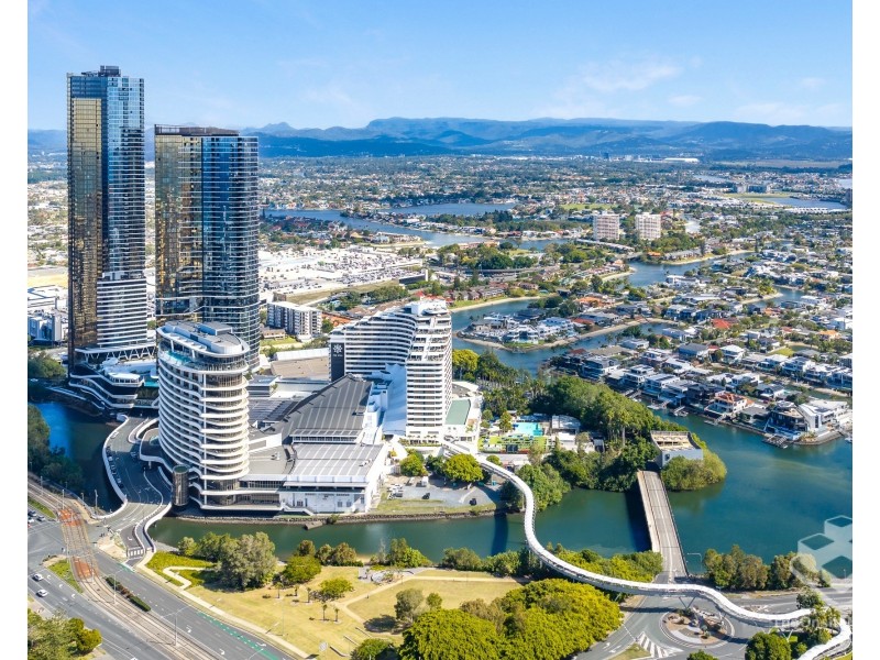 20/2 Charles Avenue, Broadbeach QLD 4218