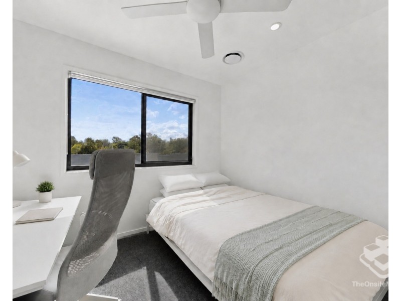 8 Lawrence Lyons place, Kenmore QLD 4069