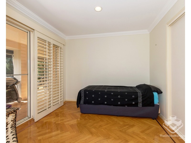 18/433 Brisbane Road, Coombabah QLD 4216