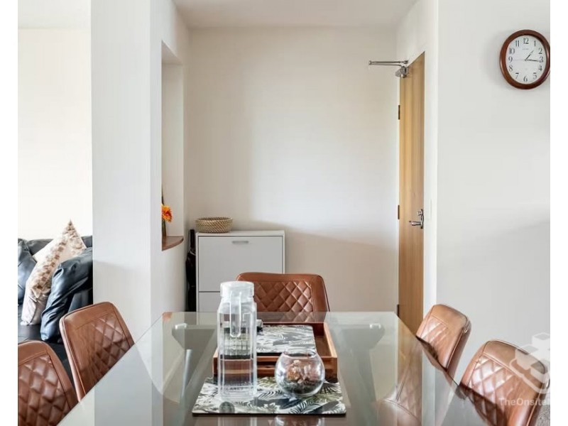 ID:21194718/7 Landsborough, Toowong QLD 4066
