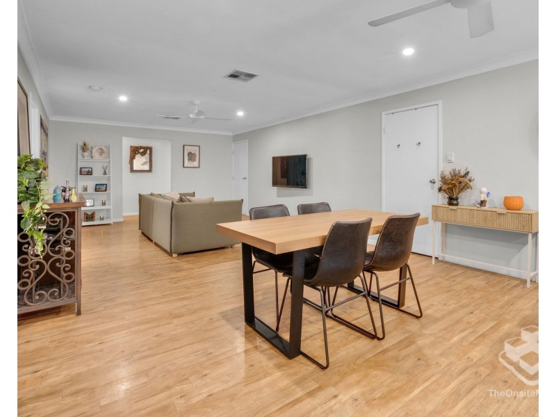5 Lowe Court, Maudsland QLD 4210