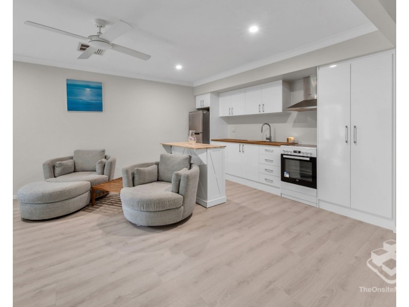 5 Lowe Court, Maudsland QLD 4210