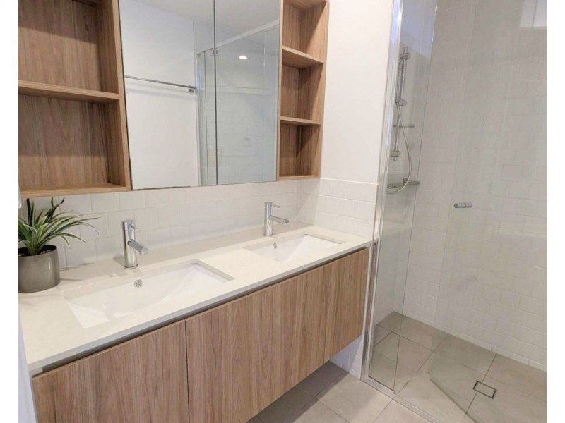 ID:21194938/77 Jane, West End QLD 4101