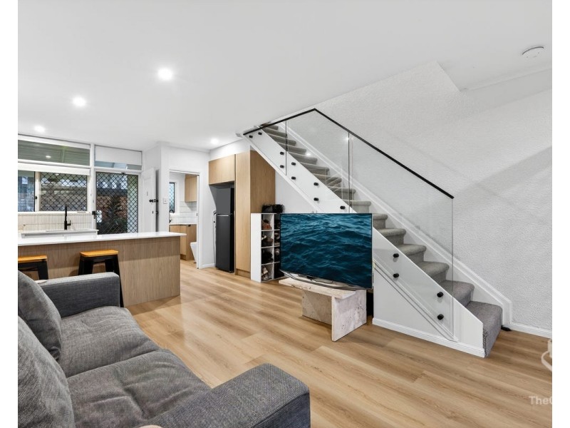 ID:21194984/10-14 Havana Key, Broadbeach Waters QLD 4218