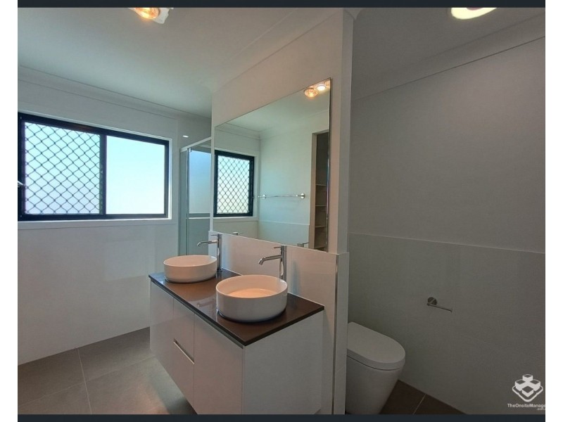 65 Jim Davidson Boulevard, Belivah QLD 4207