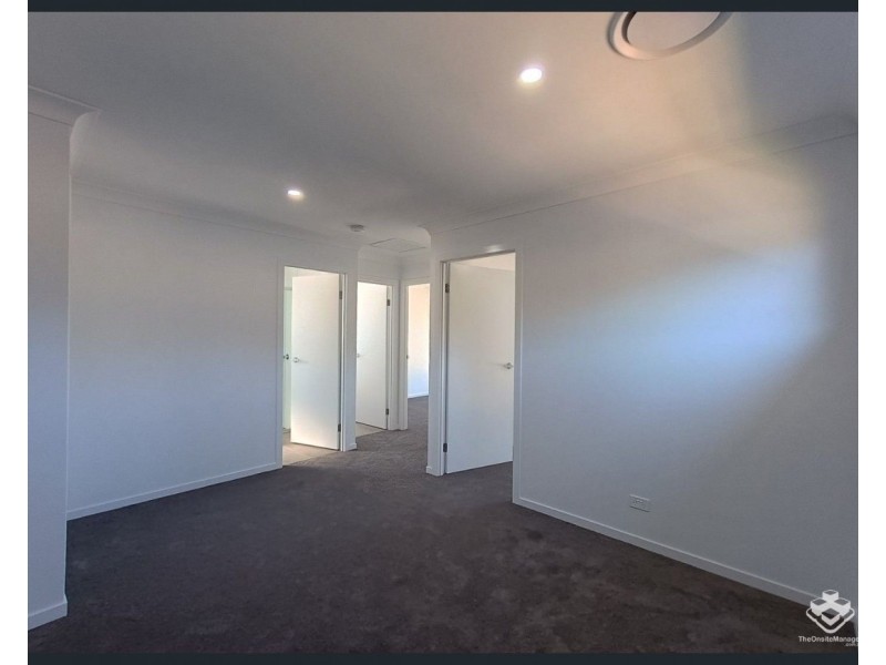 65 Jim Davidson Boulevard, Belivah QLD 4207