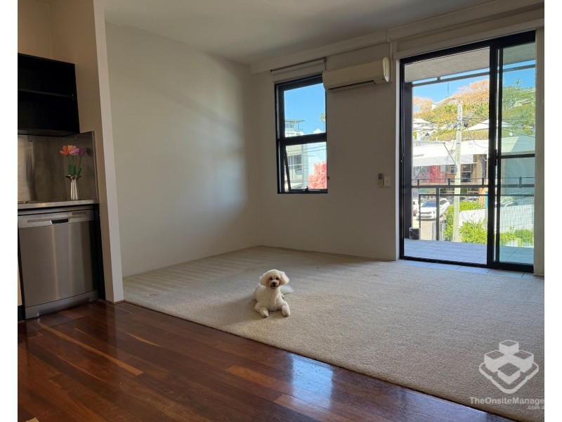 ID:21195114/139 Commercial Road, Teneriffe QLD 4005