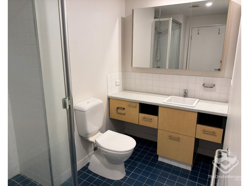 ID:21195114/139 Commercial Road, Teneriffe QLD 4005