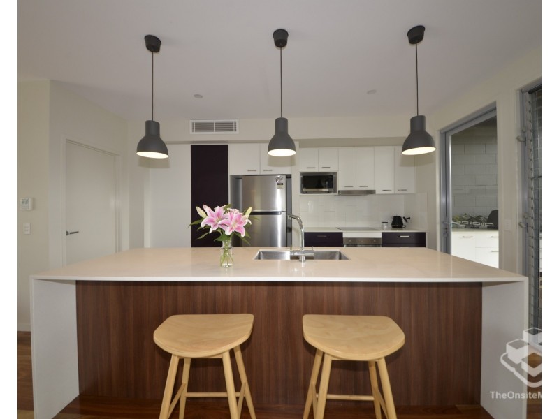 41 Kersley Road, Kenmore QLD 4069