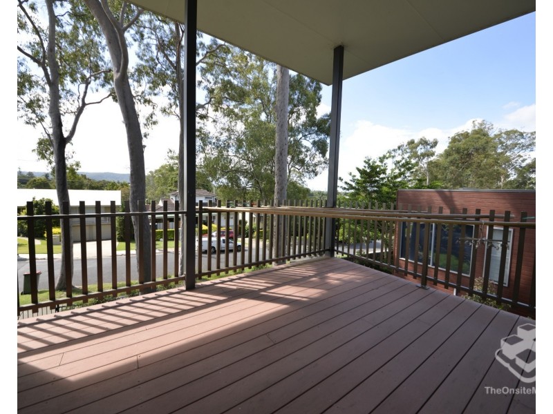 41 Kersley Road, Kenmore QLD 4069