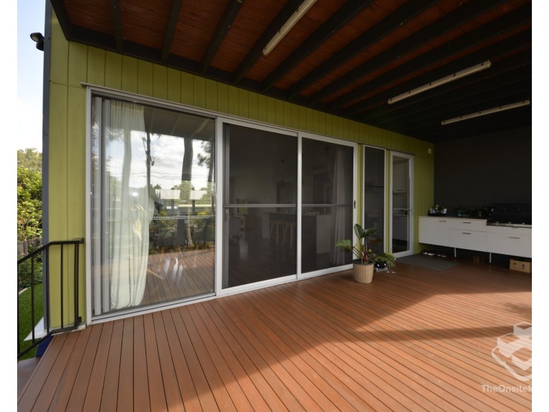 41 Kersley Road, Kenmore QLD 4069