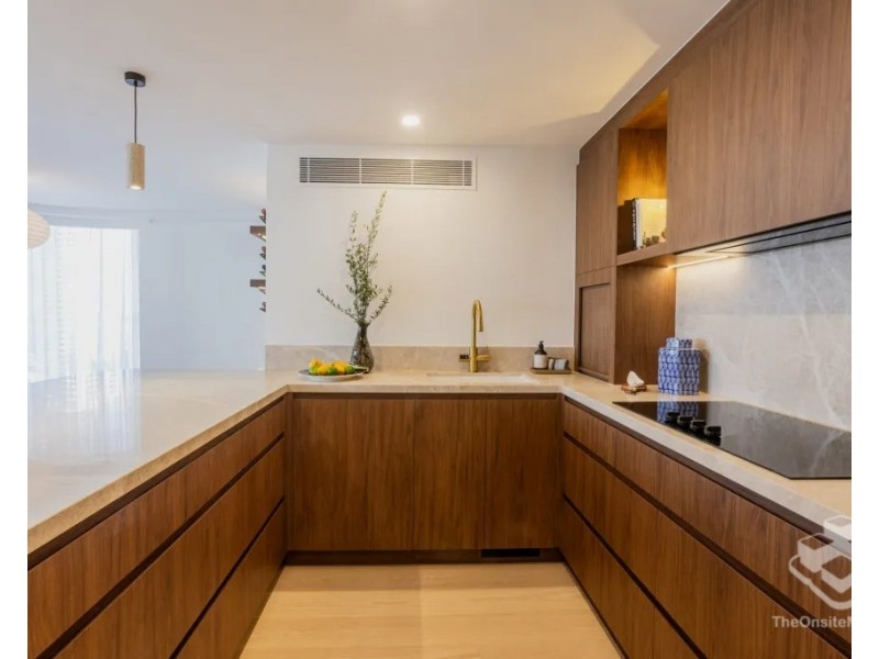 ID:21195149/30 Laycock Street, Surfers Paradise QLD 4217