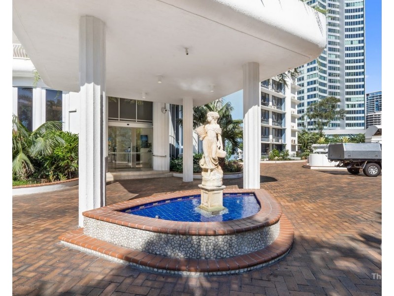 ID:21195149/30 Laycock Street, Surfers Paradise QLD 4217