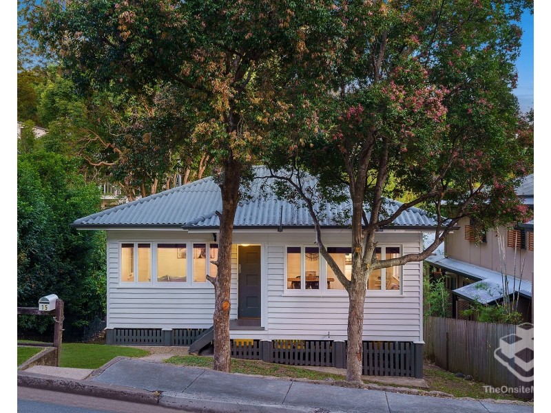15 Tyne Street, Taringa QLD 4068