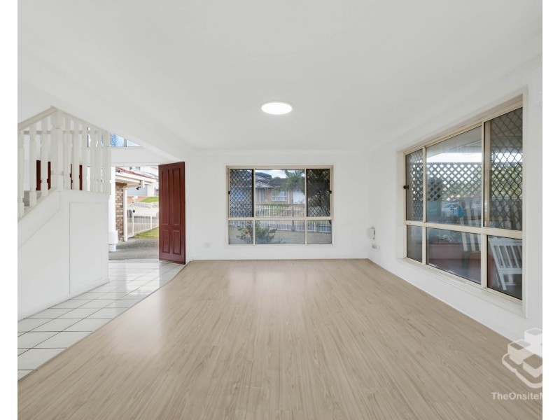13 Fernwyn Street, Calamvale QLD 4116
