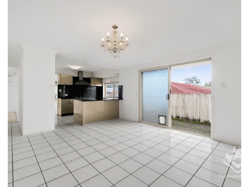 13 Fernwyn Street, Calamvale QLD 4116
