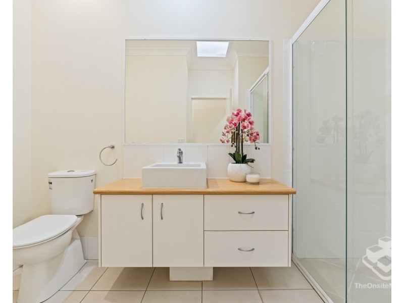 ID:21195194/71 Elizabeth Street, Urangan QLD 4655