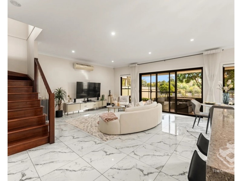 7 Jurien Crescent, Varsity Lakes QLD 4227