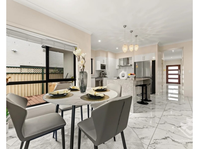 7 Jurien Crescent, Varsity Lakes QLD 4227