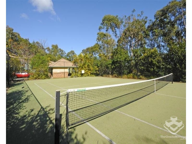 unit 27/31 Simpsons Road, Elanora QLD 4221