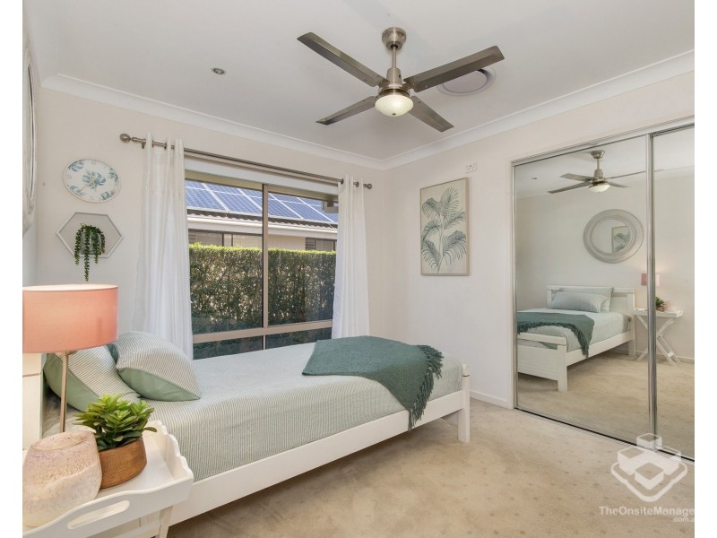 18 Leander Circuit, Oxenford QLD 4210