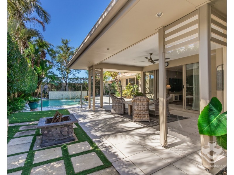 18 Leander Circuit, Oxenford QLD 4210
